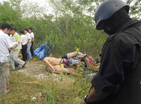 http://www.elboomeran.com/upload/fotos/blogs_entradas/mexico_decapitaciones_med.jpg