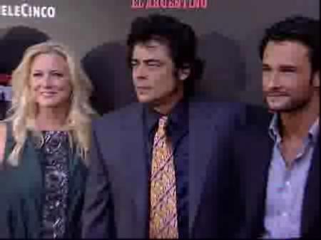 /upload/fotos/blogs_entradas/benicio_del_toro_y_steven_soderbergh_med.jpg