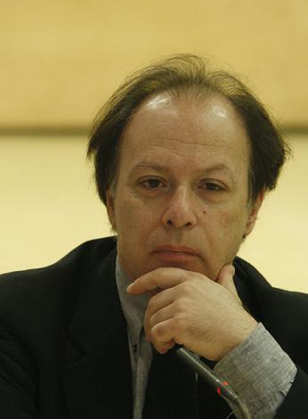 /upload/fotos/blogs_entradas/el_escritor_javier_maras_med.jpg
