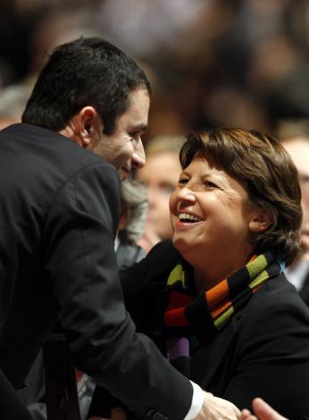 /upload/fotos/blogs_entradas/el_eurodiputado_benot_hamon_y_la_alcaldesa_de_lille_martine_aubry_disputan_a_sgolne_royal_el_liderazgo_del_ps_francs_med.jpg