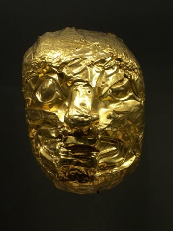 https://www.elboomeran.com/upload/fotos/blogs_entradas/mascara_oro_med.jpg