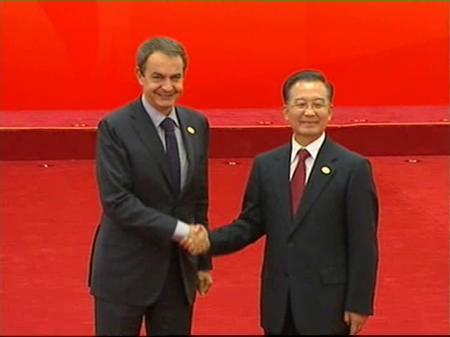 /upload/fotos/blogs_entradas/zapatero_busca_apoyos_en_pekn_para_estar_en_la_cumbre_del_g20_med.jpg